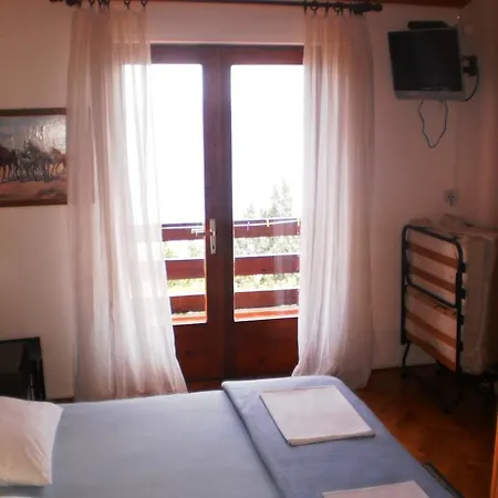 Apartment Jelena *